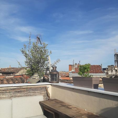 Appartement Avec Terrasse Centre Bordeaux Exterior photo